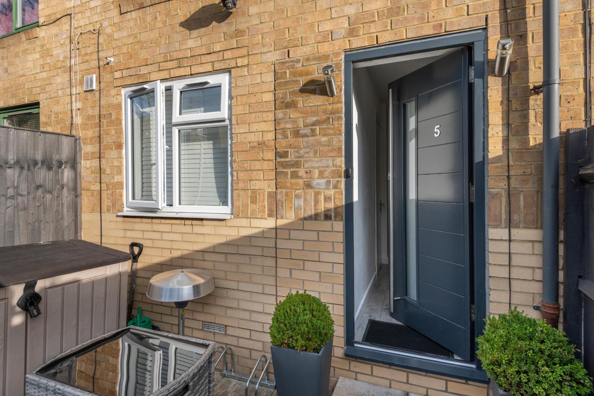 2 Bed Town House With Garden In Hackney, London 아파트 외부 사진